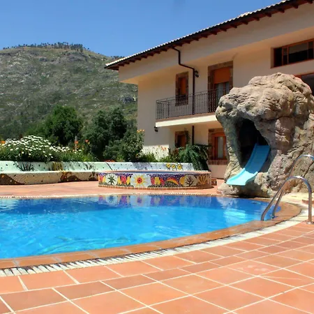 Balneario Parque De Cazorla 4*